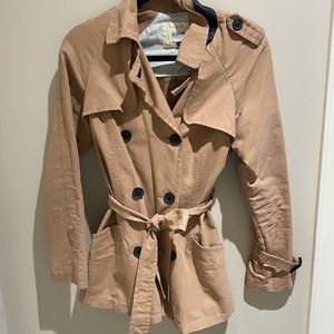 Women’s trench coat.
